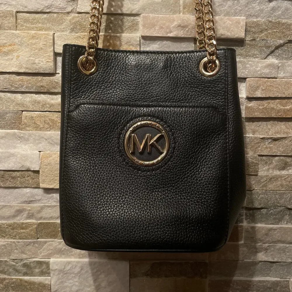 Michael Kors Samira Black Leather Crossbody Bag | Gold Chain Strap $360 NWOT - Picture 2 of 10